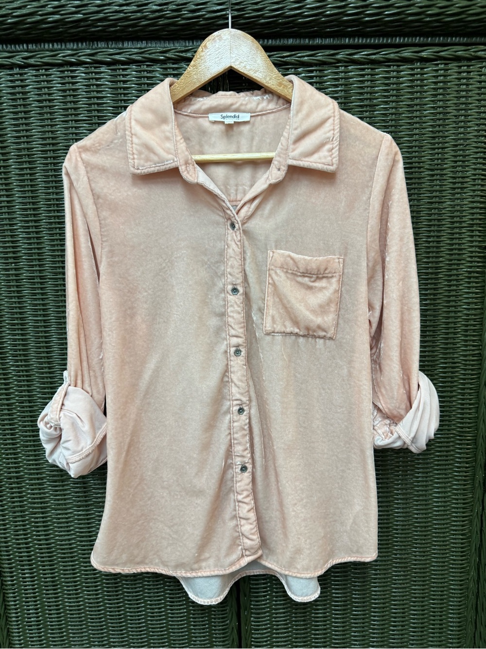 Splendid Women's Pale Blush Button-Up Shirt